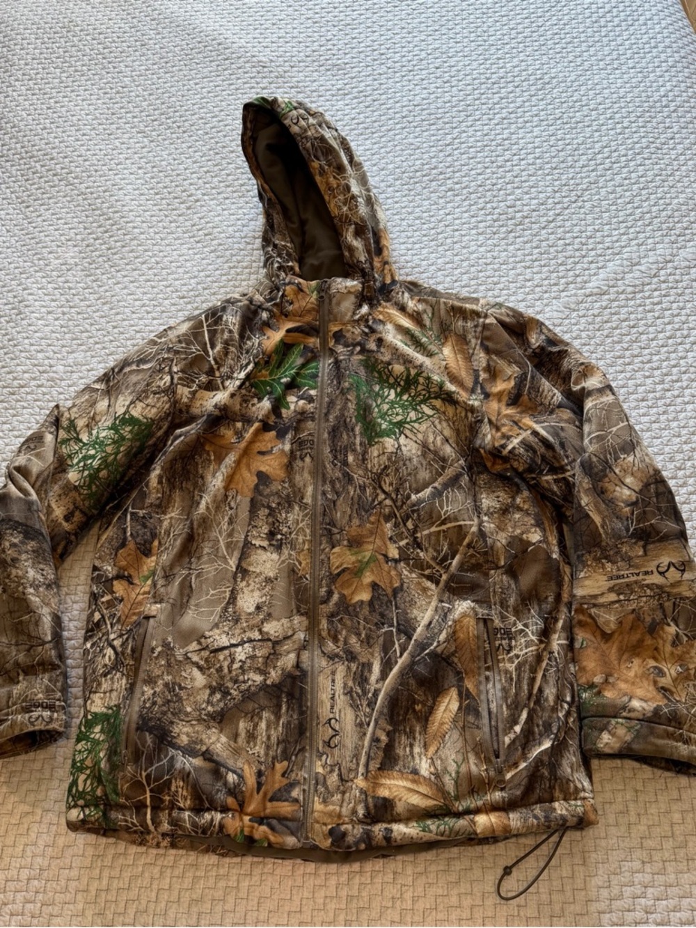 Realtree Branded Realtree Camo Hooded Hunting Coat Size Medium